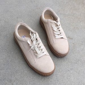 Steve Madden “Holllly” Creeper Platform Sneakers